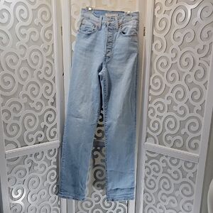 Levi's Women's Straight Leg Jeans in Light Blue